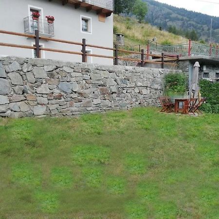 Pays Du Grand St Bernard Villa Saint-Rhemy-En-Bosses Esterno foto