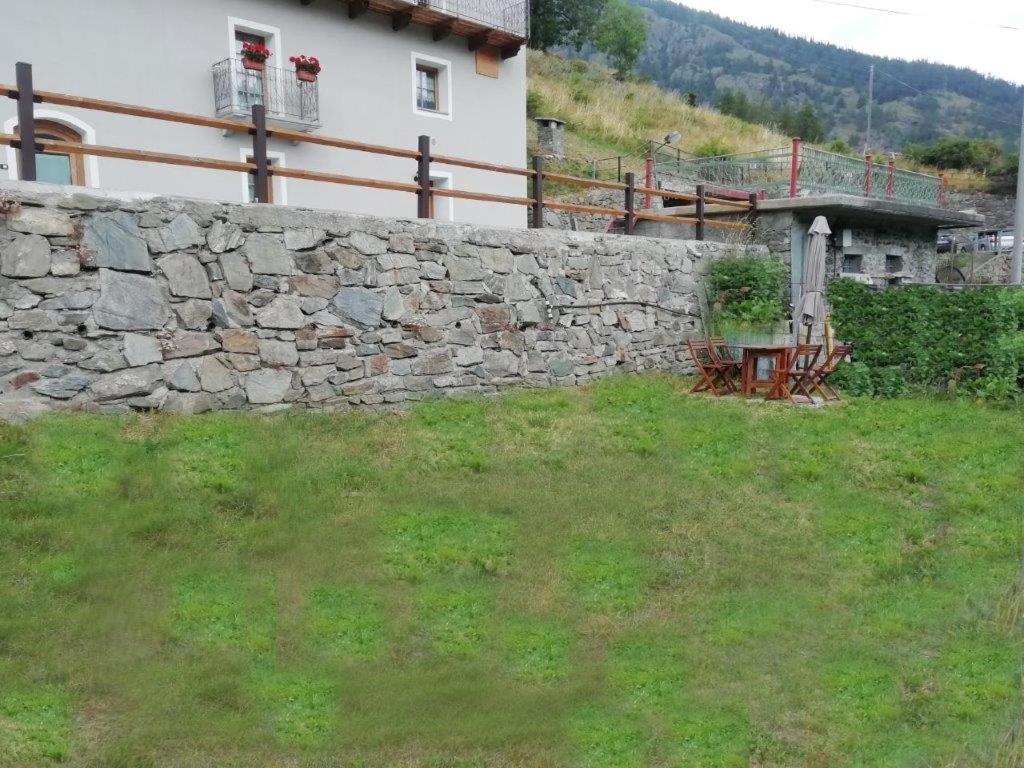 Pays Du Grand St Bernard Villa Saint-Rhemy-En-Bosses Esterno foto